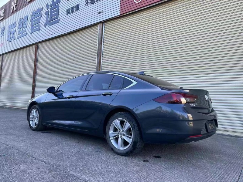 佛山20年别克君威8