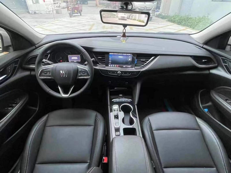 广州24年别克君威5