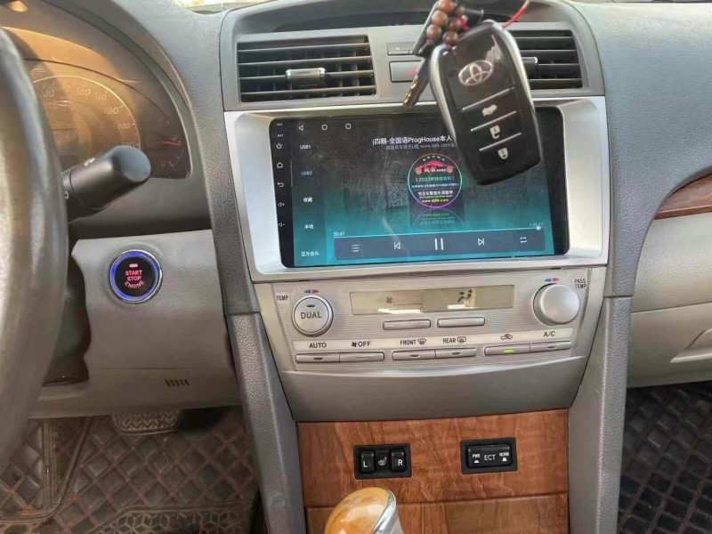 广州11年丰田凯美瑞5