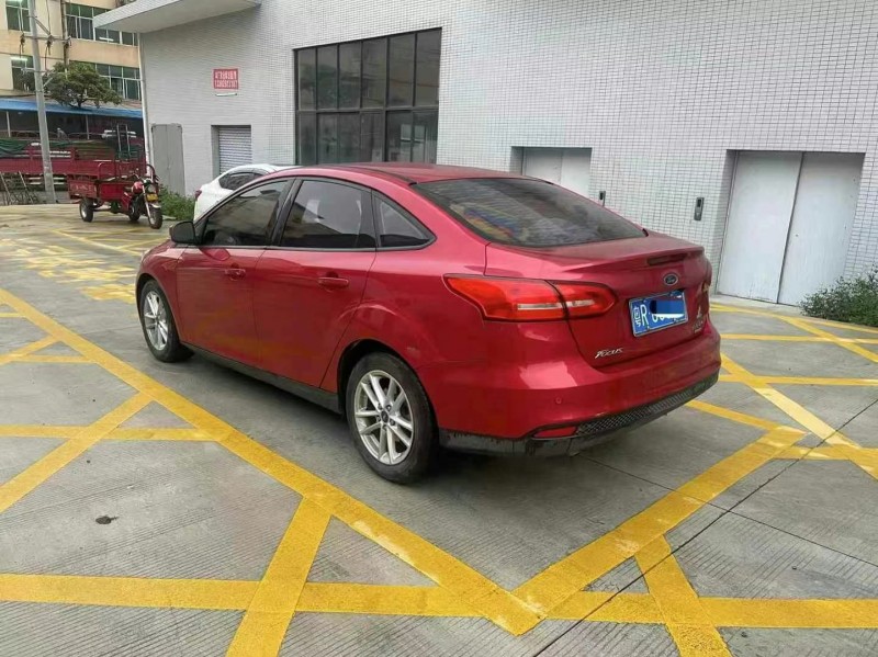 广州16年福特福克斯8