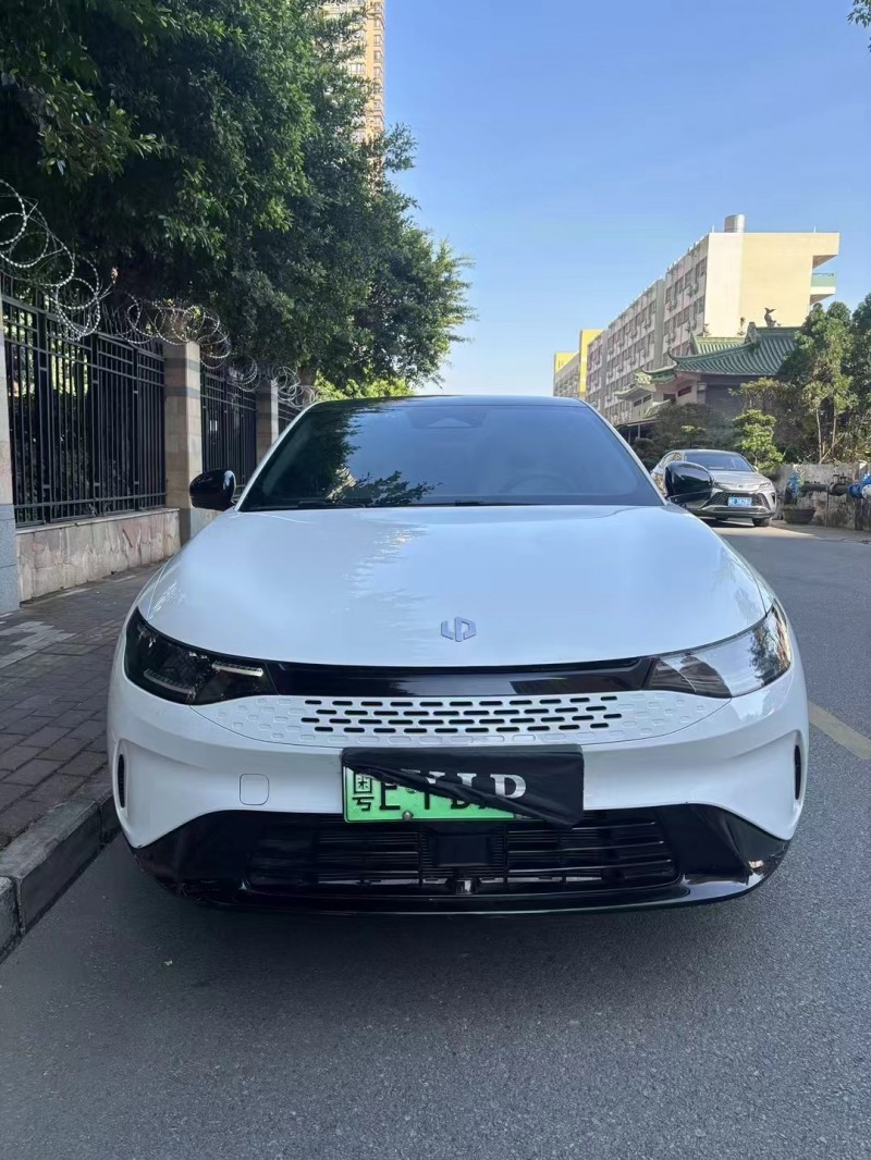 廣州23年零跑汽車C011