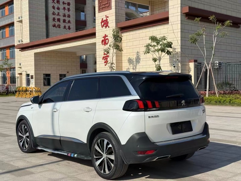 广州17年东风标致8
