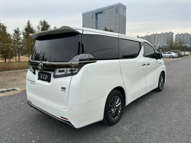 盐城23年丰田威尔法5