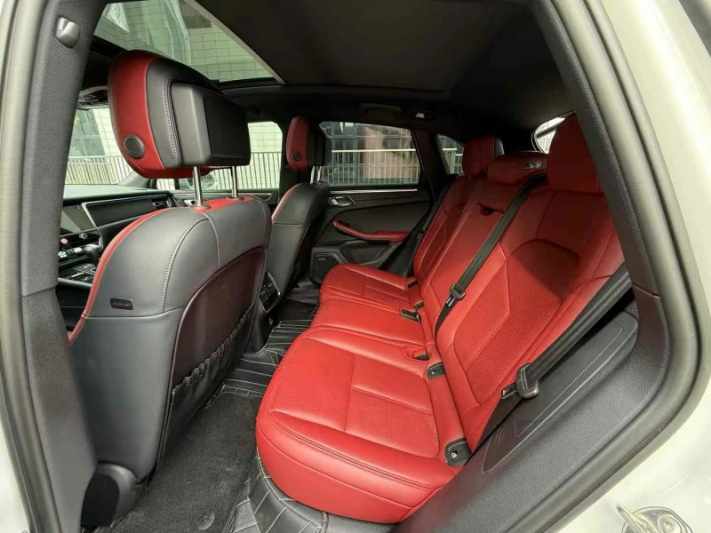 佛山23年保时捷Macan5