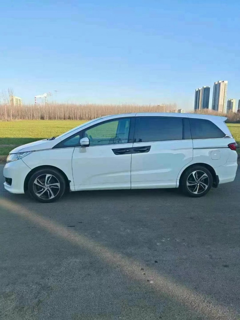 济宁15年本田奥德赛2