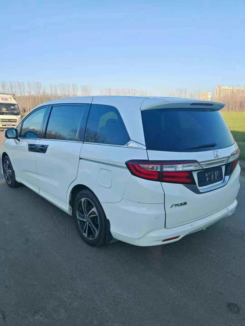 济宁15年本田奥德赛8