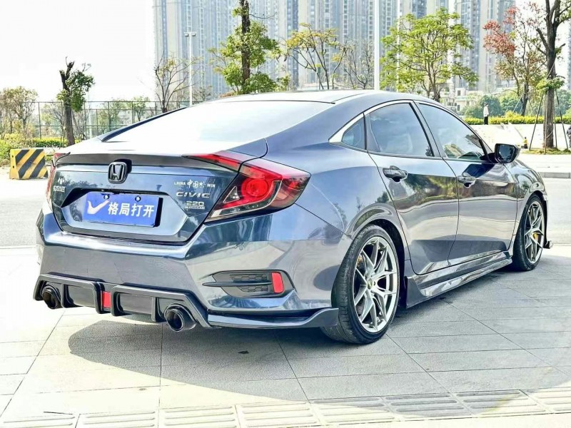 东莞19年本田思域8