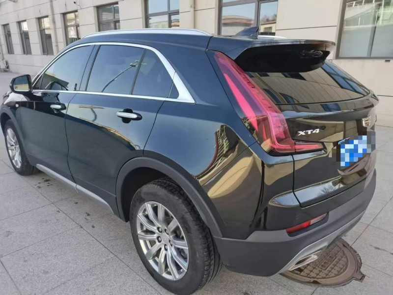 保定21年凯迪拉克XT45