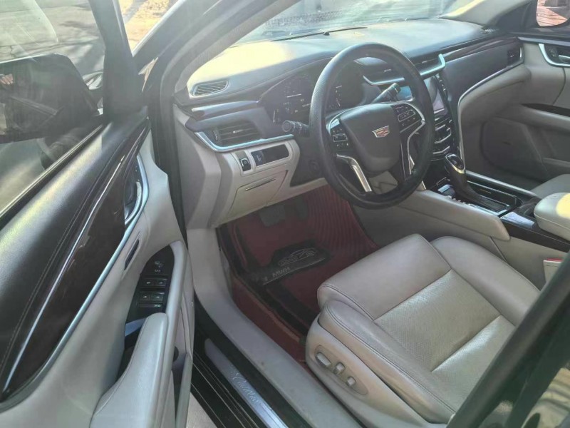 保定16年凯迪拉克XTS8