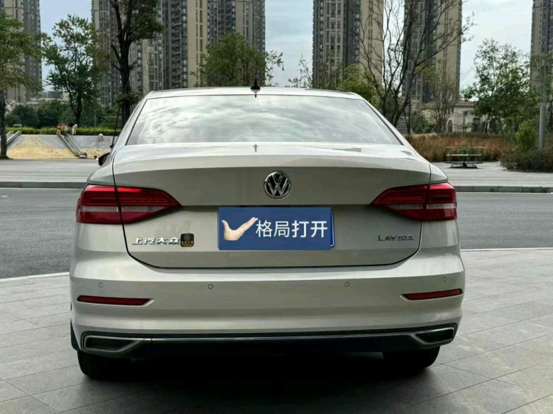 东莞20年大众朗逸9