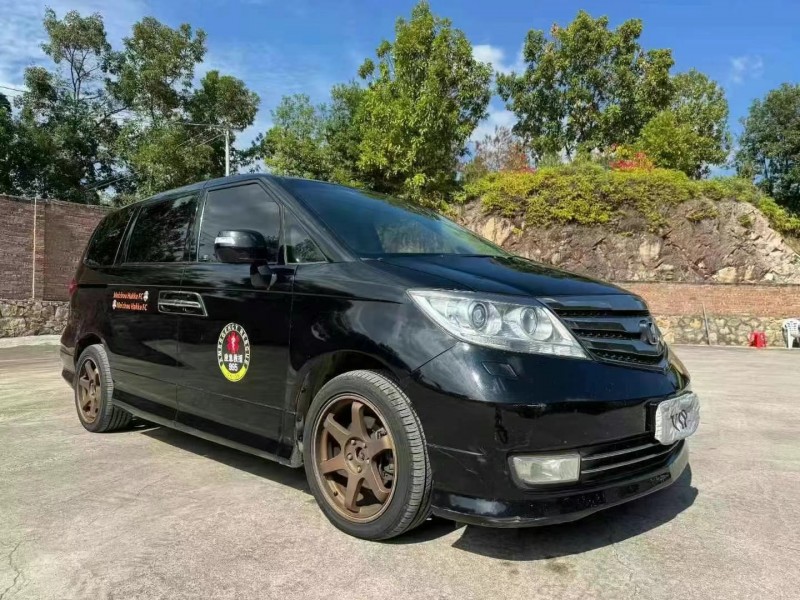 佛山13年本田艾力绅2