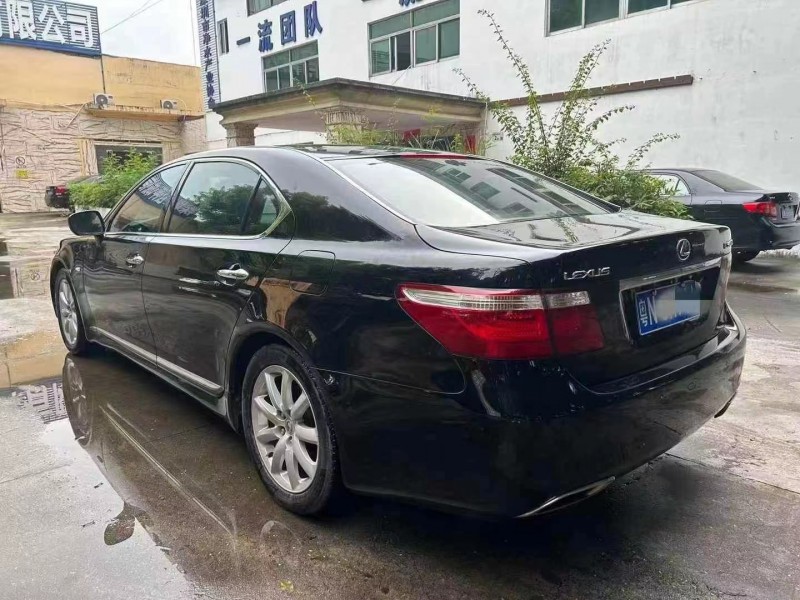 广州08年雷克萨斯LS7