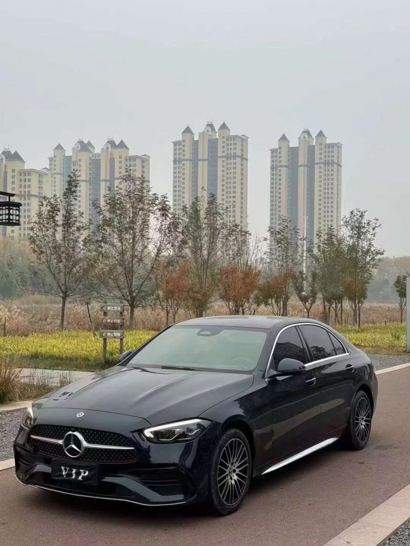 济宁22年奔驰C3