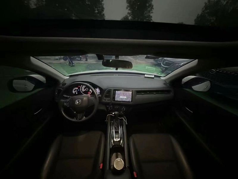 广州22年本田缤智8