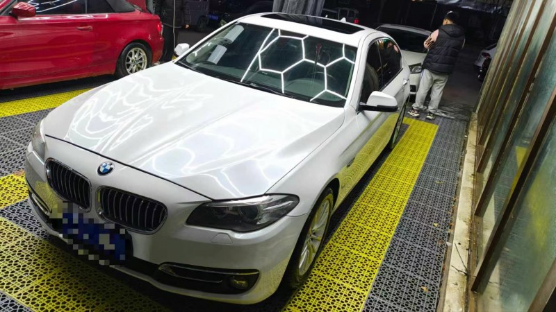 保定15年宝马5系5