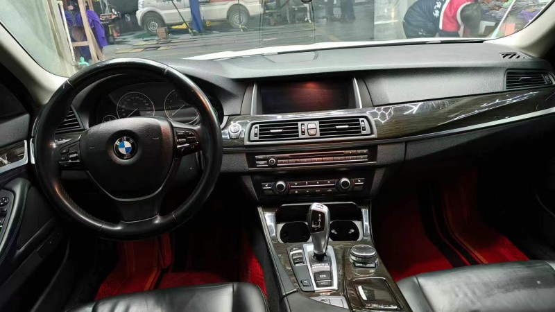 保定15年宝马5系7