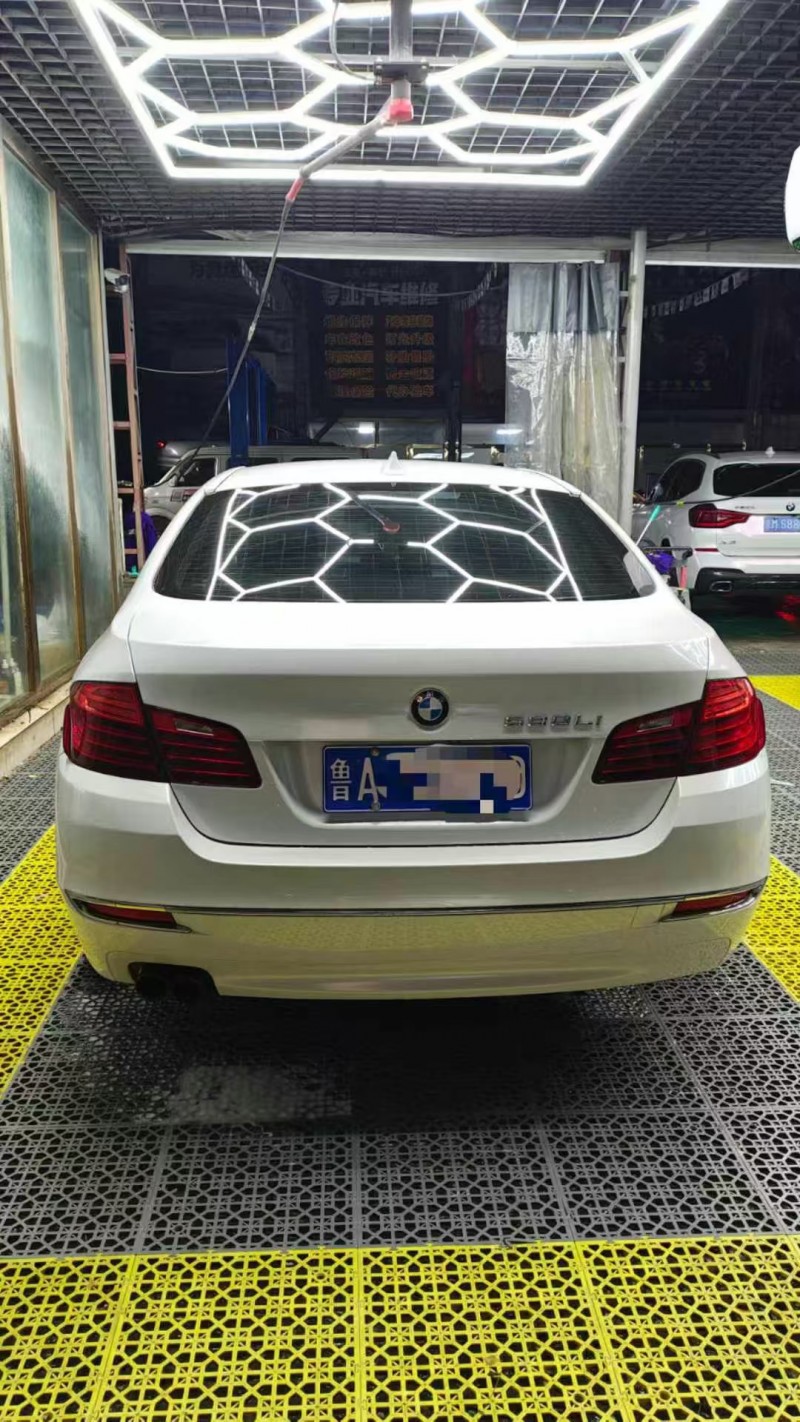 保定15年宝马5系9