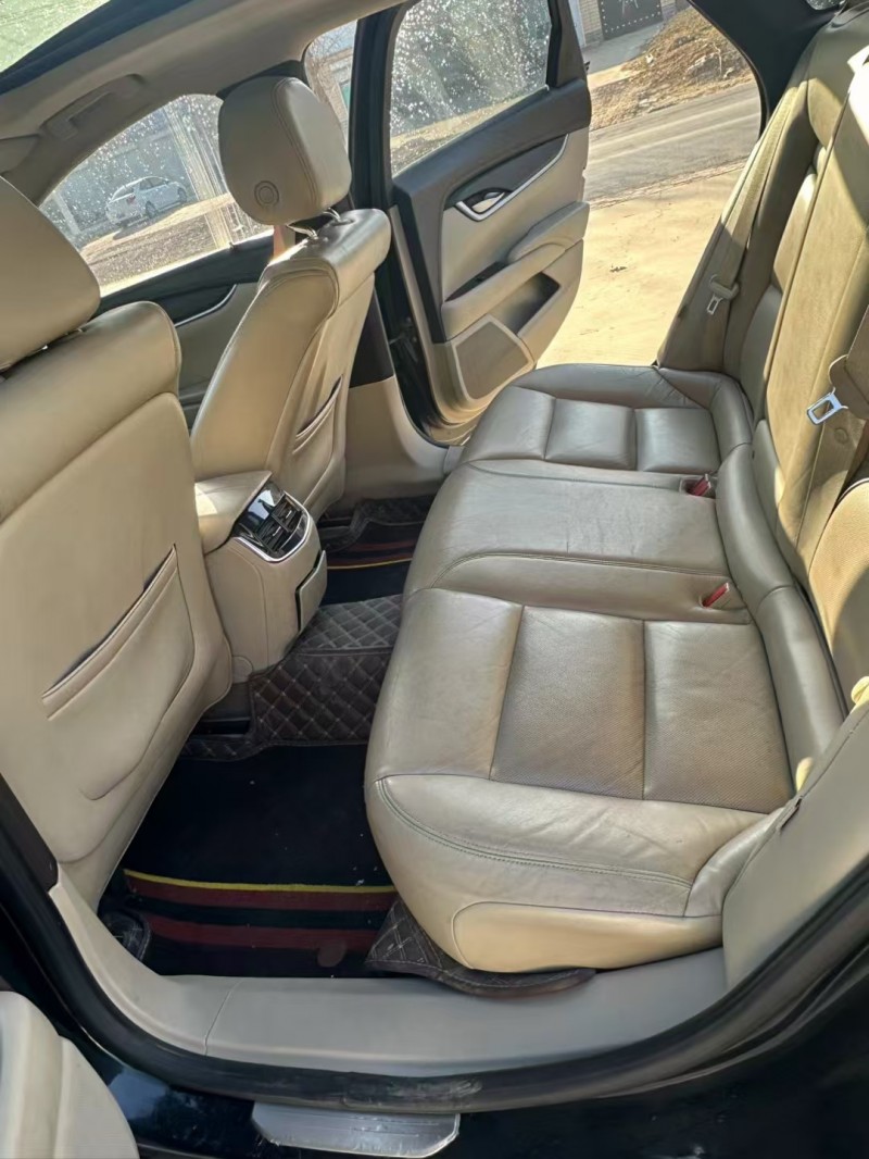 保定16年凯迪拉克XTS4