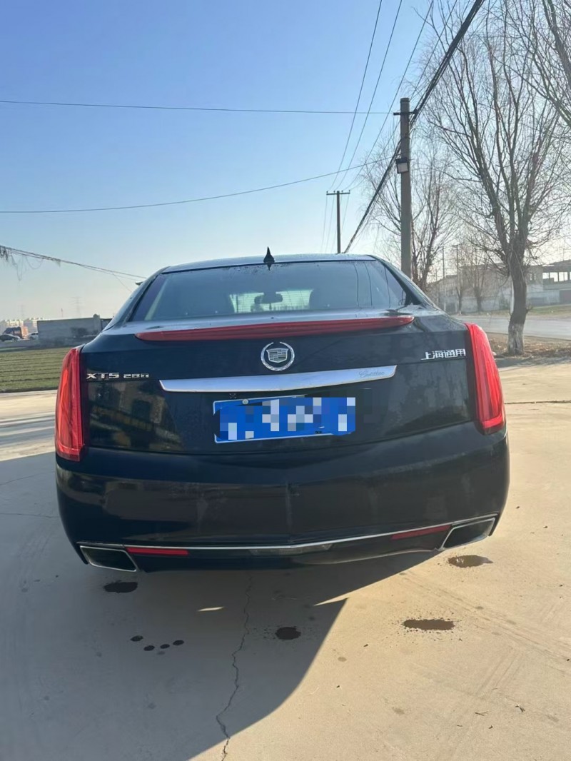 保定16年凯迪拉克XTS8