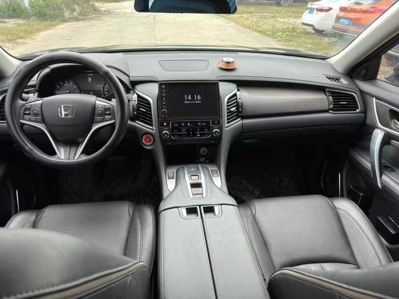 广州23年本田冠道8