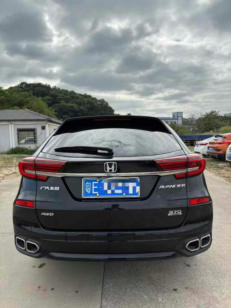 广州23年本田冠道9