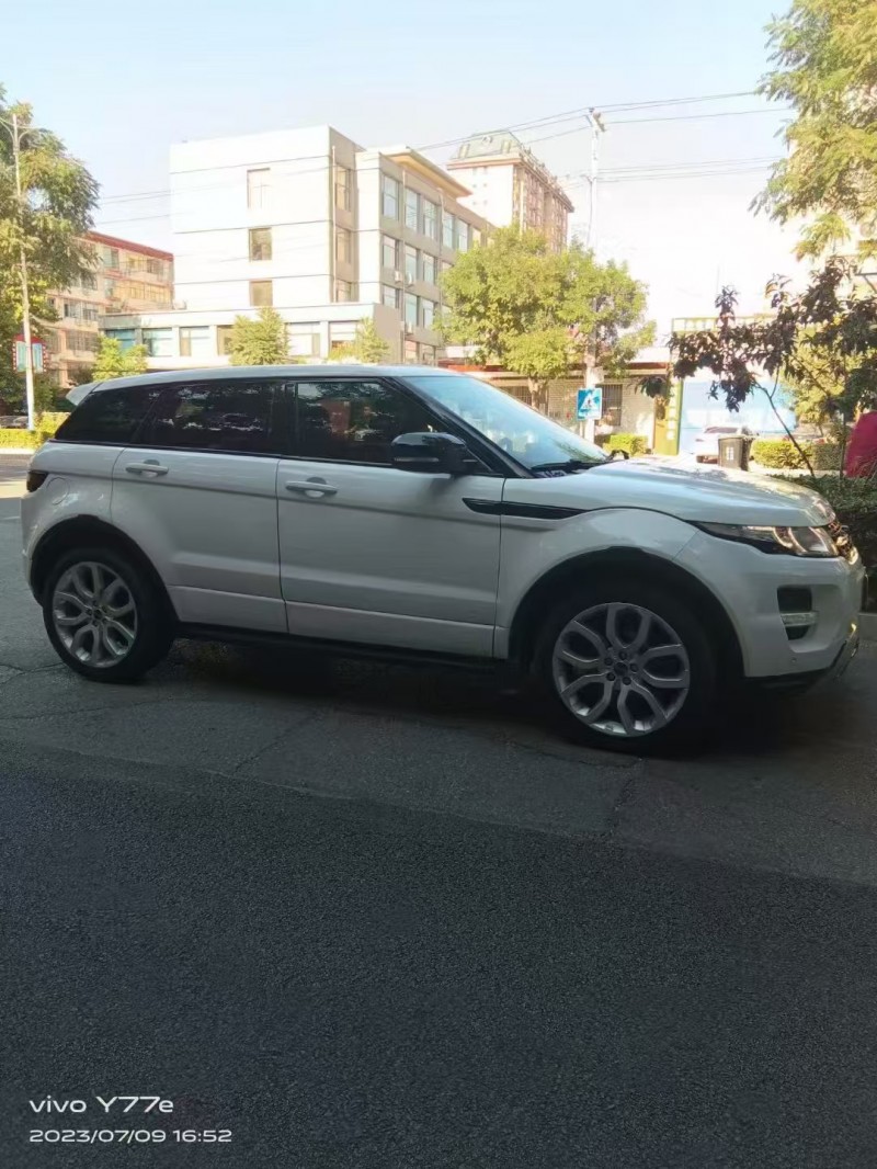 保定12年路虎极光7