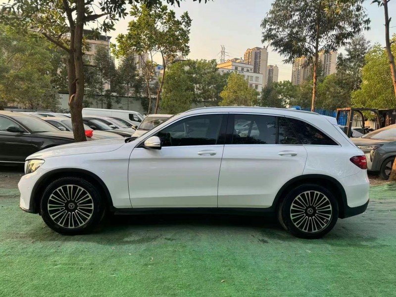 广州18年奔驰GLC4