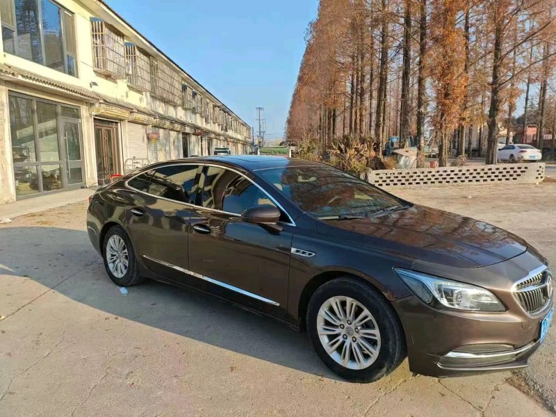 徐州17年别克君越3