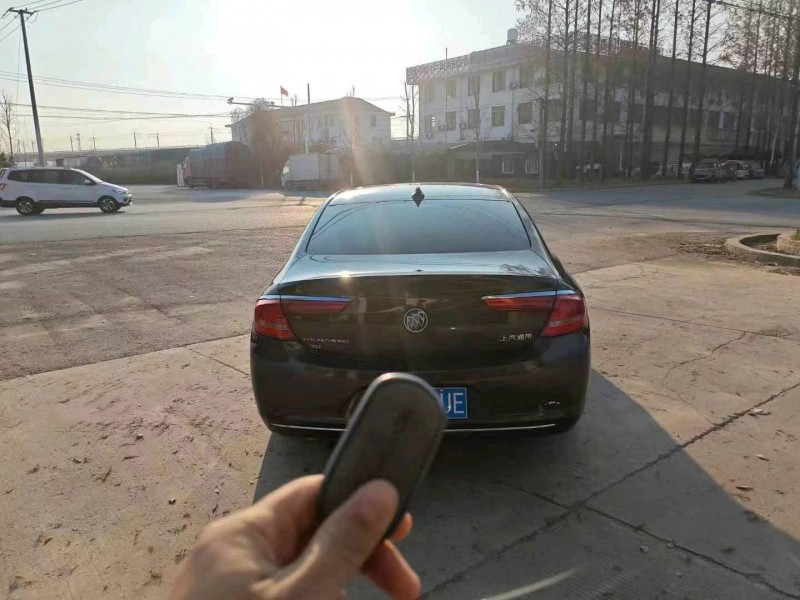 徐州17年别克君越6