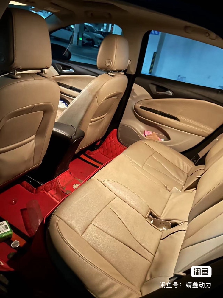 济宁16年别克威朗3