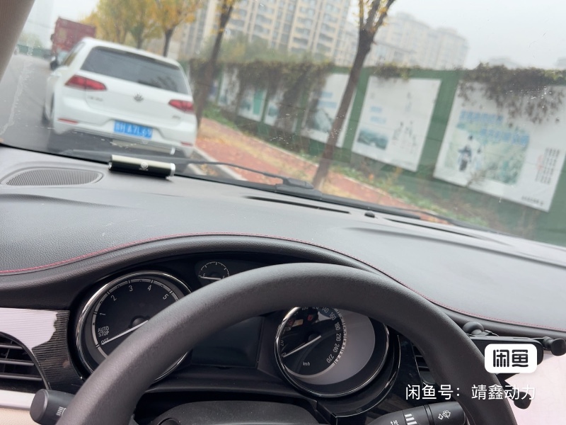 济宁16年别克威朗6