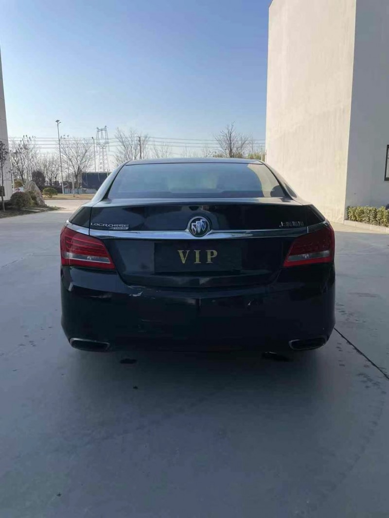 徐州14年别克君越9