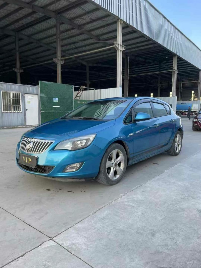 徐州11年别克英朗5