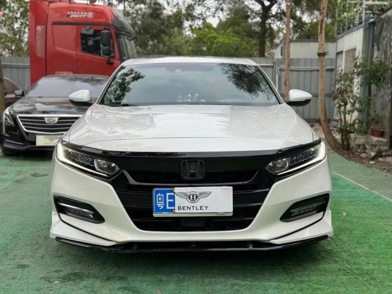 广州21年本田雅阁1