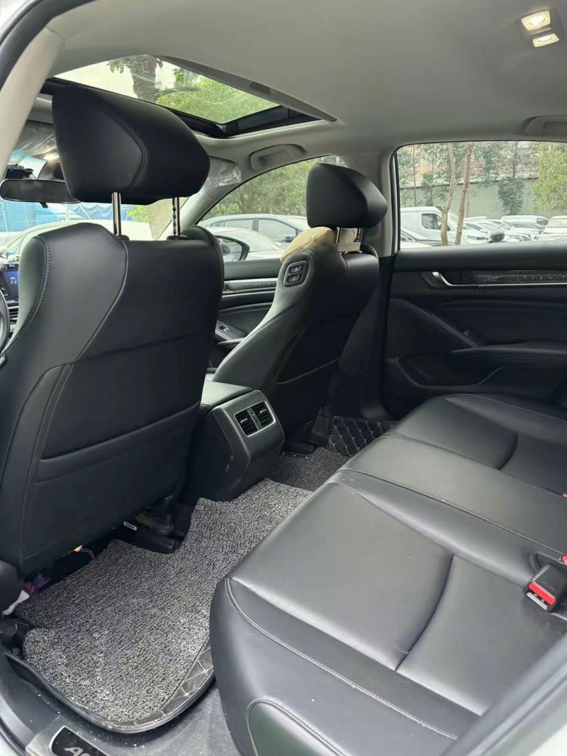 广州21年本田雅阁6