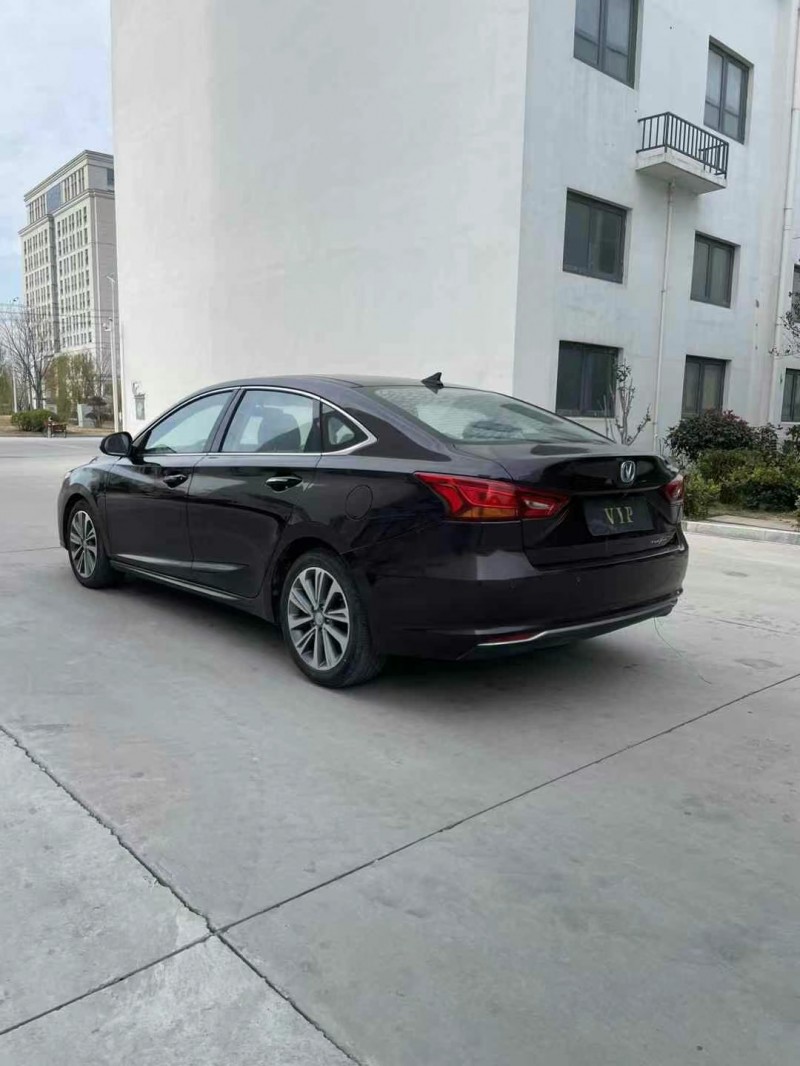 徐州18年长安汽车CC5