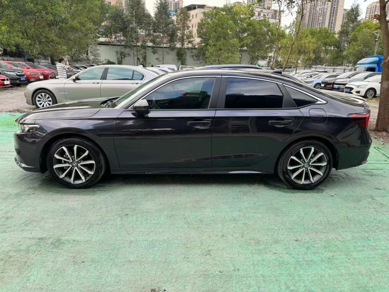 广州24年本田型格4