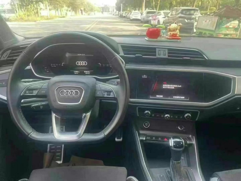 佛山22年奥迪Q38