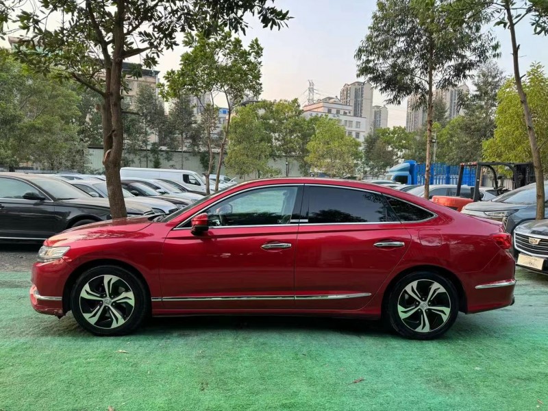 广州15年本田思铂睿4