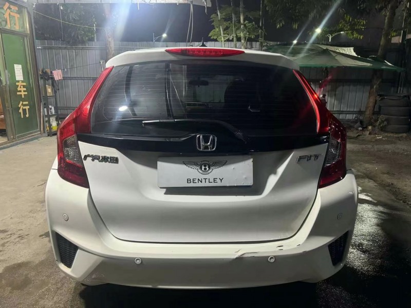 广州15年本田飞度6