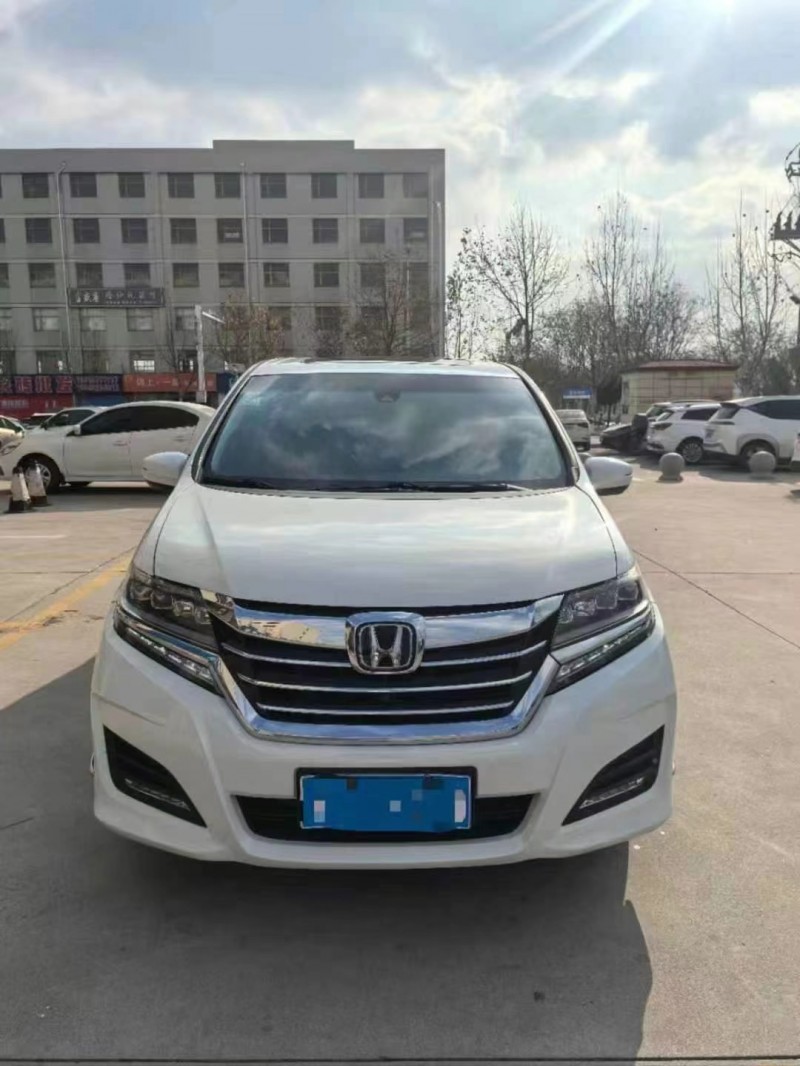 济宁19年本田艾力绅1