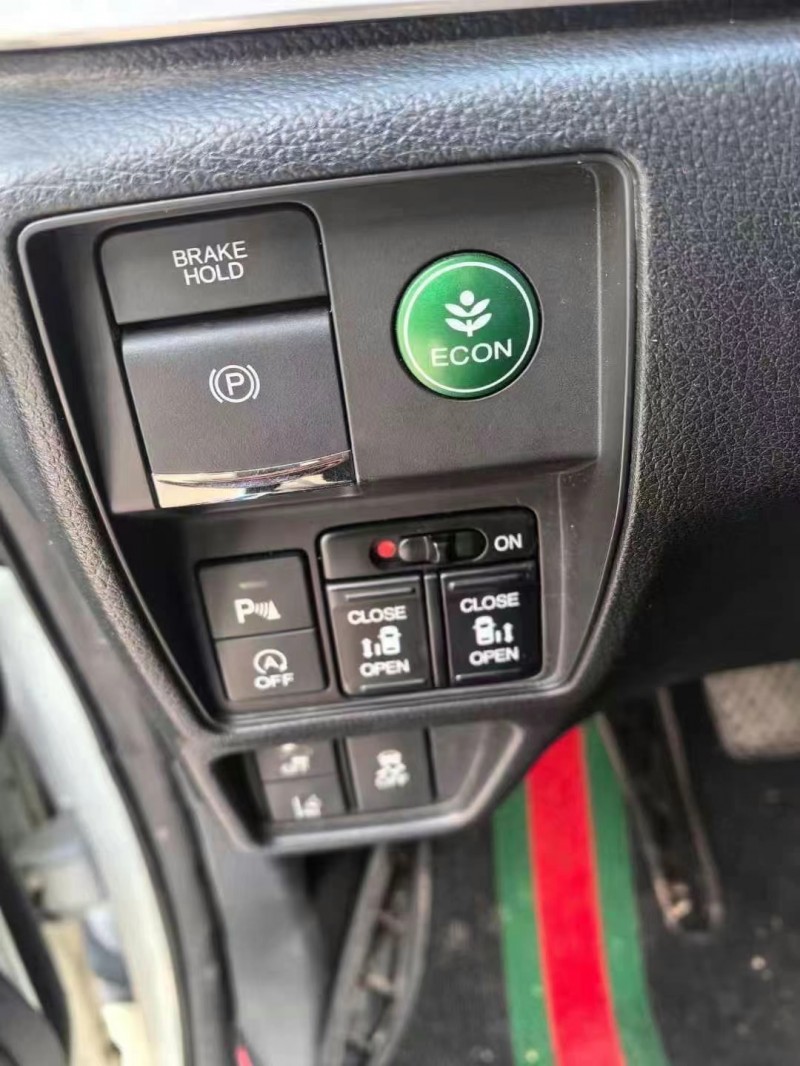 济宁19年本田艾力绅9