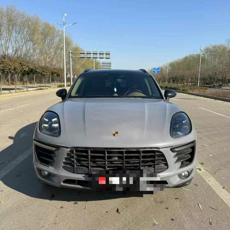 枣庄15年保时捷Macan1