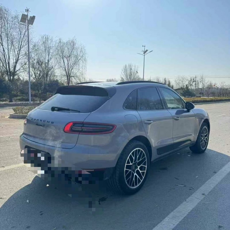 枣庄15年保时捷Macan9