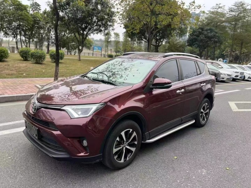 东莞17年丰田RAV4荣放2