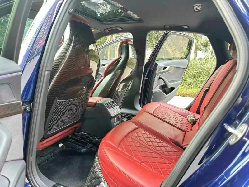 东莞19年奥迪S44