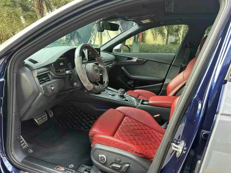 东莞19年奥迪S46