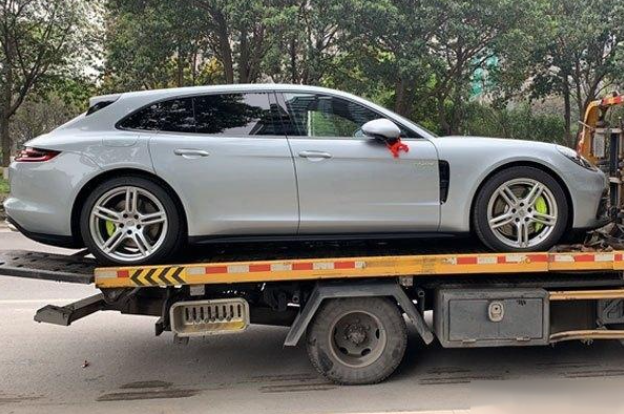 那些賣抵押車的發板車先交定金會不會是騙子 