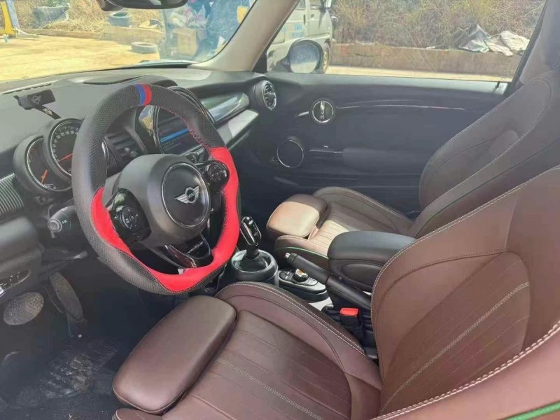 昆明19年MINICooper8