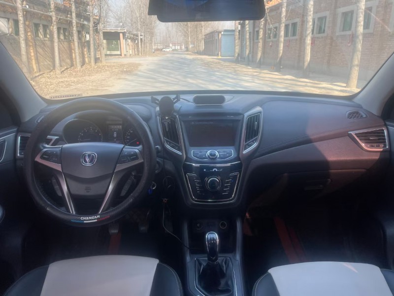 保定18年长安汽车CS358